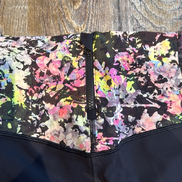 * NWOT*Lululemon | Back Zip High Rise Paddle Tight 28” - Picture 7 of 9